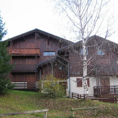 4 Pers, Centre Village, Proche Pistes, Parking, Casier A Skis - Fr-1-733-38 Apartment *